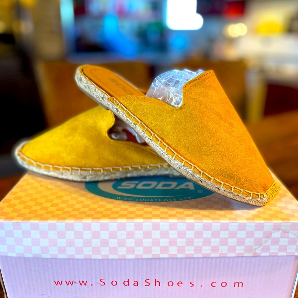 Suede Espadrilles 2 size 5 1/2 2 size 6